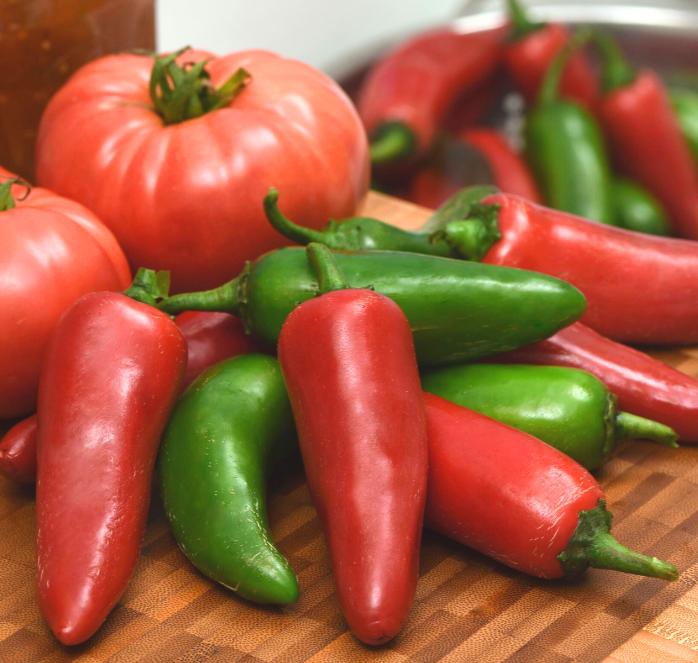 RIPE JALAPENOS Are Red and Taste Great! - Chili Pepper Reviews 